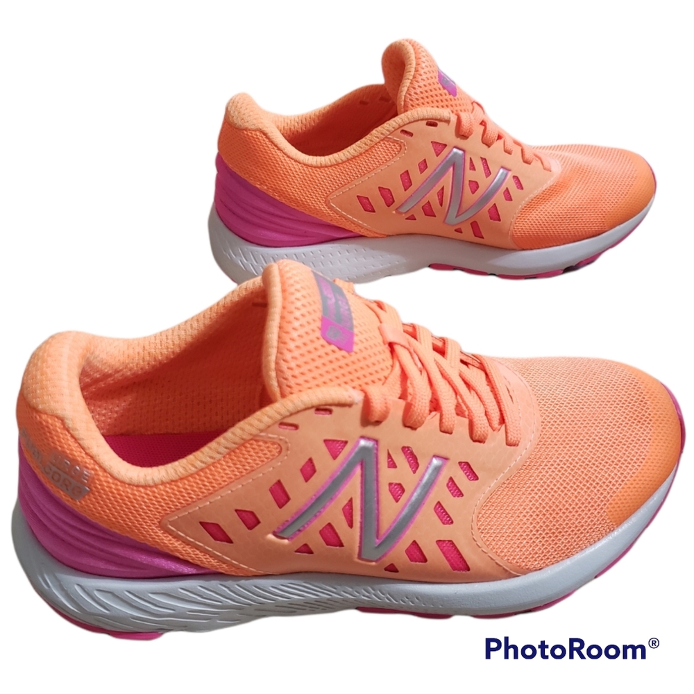 🆕️ NB New Balance Kids' FuelCore Urge Sz 3½ Sneakers 👟👟 - Picture 5 of 12